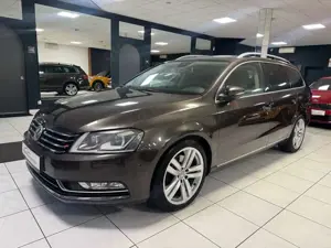 Volkswagen Passat Variant Highline/MEMORY/DSG/NAVI/CAM!