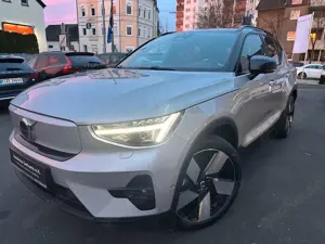 Volvo EX40 AWD Plus Dark Ext Range AHK, 360°, 20"