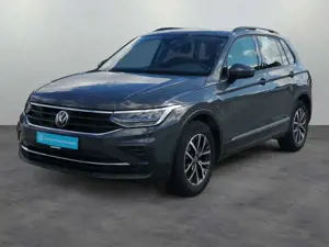 Volkswagen Tiguan Life 1.5 TSI LED ACC AHK Navi Standhz Bild 2