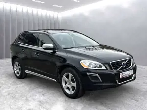 Volvo XC60 R-Design *Navi/Vollleder/AHK*