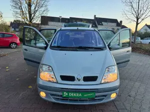 Renault Scenic 1.6  KLIMA. 1. HAND.Rentnerfahrzeug.