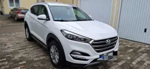 Hyundai TUCSON Tucson blue 1.6 GDi 2WD Navi Bild 2