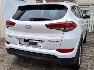Hyundai TUCSON Tucson blue 1.6 GDi 2WD Navi Bild 3