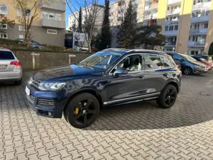 Volkswagen Touareg Touareg 3.0 V6 TDI Blue Motion DPF Automatik Bild 2