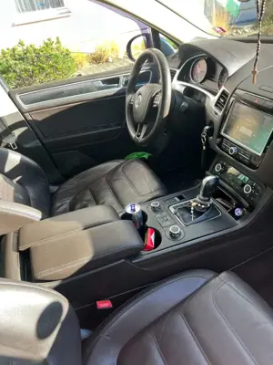 Volkswagen Touareg Touareg 3.0 V6 TDI Blue Motion DPF Automatik Bild 3