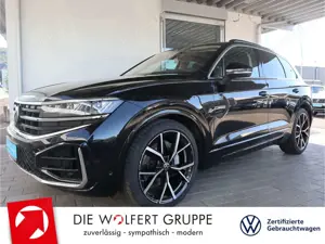 Volkswagen Touareg R-Line 3.0 V6 TSI DSG 4Motion PANO AHK S
