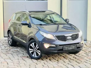 Kia Sportage Spirit 4WD +AHK+CAM+PANO+L+N+X+ Bild 3