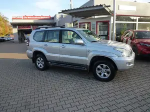 Toyota Land Cruiser Diesel  5-Türer D-4D Automatik Sol Bild 3