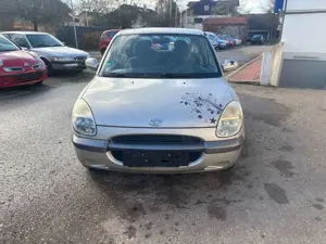 Daihatsu Sirion 1.0 Plus Bild 2