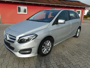 Mercedes-Benz B 180 CDI PDC Kamera LED AHK 1. Hd werkstattgepf