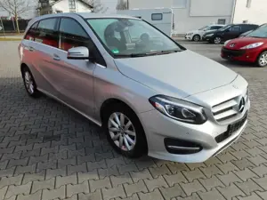 Mercedes-Benz B 180 CDI PDC Kamera LED AHK 1. Hd werkstattgepf