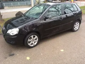 Volkswagen Polo Polo United PDC TEMP SHZ ALU ALL WETTER NEU 1.HDN