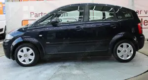 Audi A2 1.4 *TüvInspektion Neu*2.Hd*Klima*Scheckheft Bild 4