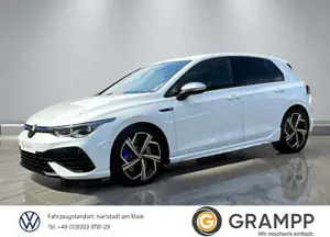 Volkswagen Golf "R" +DCC+AKRAPOVIC+LEDER+MATRIX+ASSISTS+