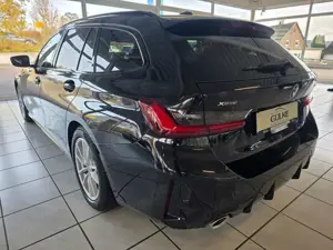 BMW 320 Bild 3