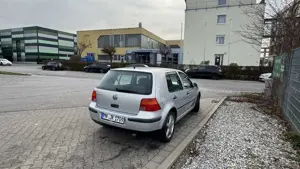 Volkswagen Golf Bild 4