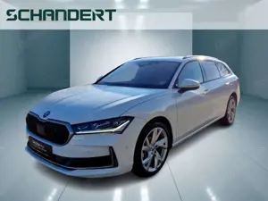 Skoda Superb Combi 2.0 TDI 4x4 DSG Matrix Navi AHK Standhzg. Bild 1