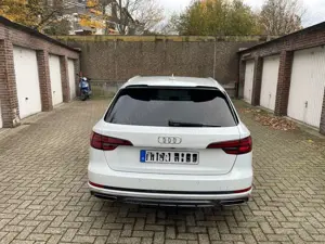 Audi A4 Av.40 TDI S line S tronic Ambiente Spurhalte Bild 4