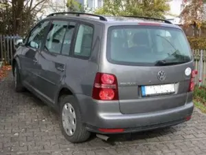 Volkswagen Touran Touran 2.0 EcoFuel Trendline Bild 2