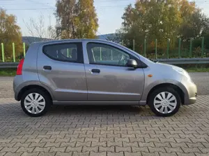 Suzuki Alto Basis Bild 4