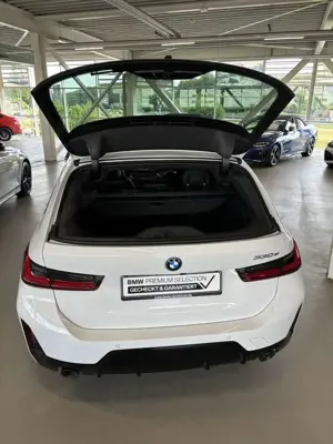 BMW 330 330e Touring Aut. M Sport