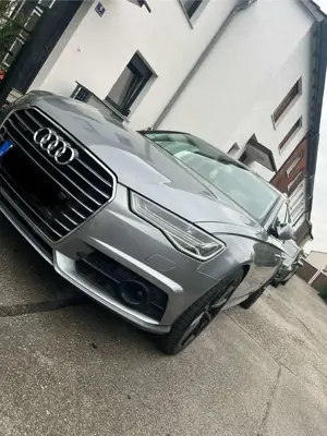 Audi A6 Bild 1