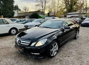 Mercedes-Benz E 200 BlueEFFICIENCY Coupé Navi Leder Klima 17 Zoll
