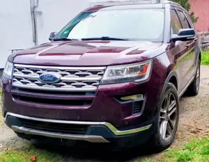 Ford Explorer XLT 4WD (USA)