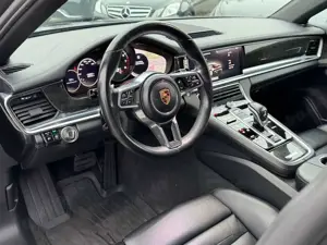 Porsche Panamera Bild 2