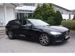 Volvo V60 T8  Polestar Engineered Recharge Plug-In Hyb