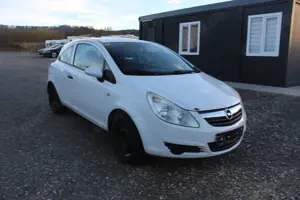 Opel Corsa D Selection "110 Jahre"*TÜV NEU*