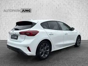 Ford Focus Lim. ST-Line X*ACC*LED*Navi*Kamera Bild 5