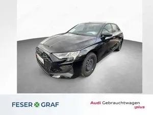 Audi A3 30 TFSI S tronic-LED-Car Play-SHZ