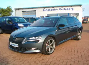 Skoda Superb Combi Sportline 4x4.Bi-Xenon.Alcantara