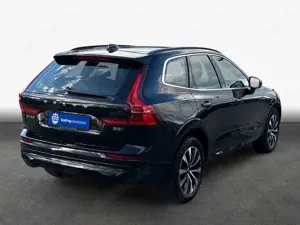 Volvo XC60 XC60 B5 B AWD Core Leder SiH19''GJR WinFahrass-Pa Bild 2