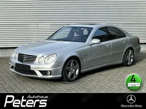 Mercedes-Benz E 63 AMG E 63 AMG Avantgarde/MB S-Heft Deutsches Fahrzeug