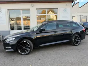 Skoda Superb Combi Sportline 4x4*Pano+AHK+Standheizung