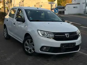Dacia Sandero Essential/2.HAND/TÜV-01.2027/KLIMA