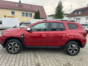 Dacia Duster Blue dCi 115 4WD Comfort abn.AHK Bild 4
