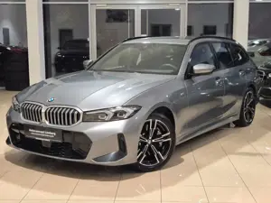 BMW 330 i xDrive M Sport touring/Shadow/ACC/Hifi/LED