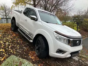 Nissan Navara King Cab 4x4 "Wohnkabinenvorbereitet"