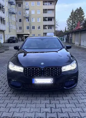BMW 740
