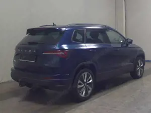 Skoda Karoq 2.0 TDI 4x4 Style Nav LED+ vc AHK 360° ACC Bild 4