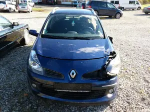 Renault Clio Bild 2