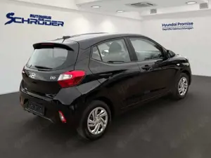 Hyundai i10 1.0 SELECT ALLWETTER+NAVI+KAMERA+KLIMA Bild 3