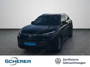 Volkswagen Tiguan ELEGANCE 1.5 eTSI DSG IQ.DRIVE PANO AHK N