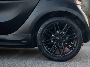 smart forTwo Brabus Edition Bild 2
