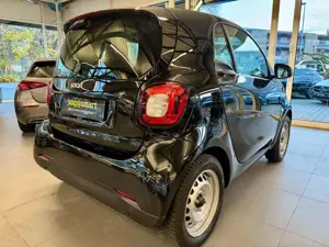 smart forTwo EQ 22kw Bordlader 4Season 6999km Bild 5