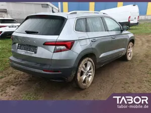 Skoda Karoq 1.5 TSI 150 DSG Style  LED Nav AHK ACC eHk Bild 3