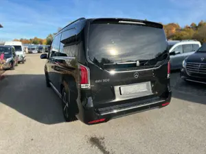Mercedes-Benz EQV 300 AVANTGARDE Lang+Tisch+LED+Elektr.Sitze Bild 4